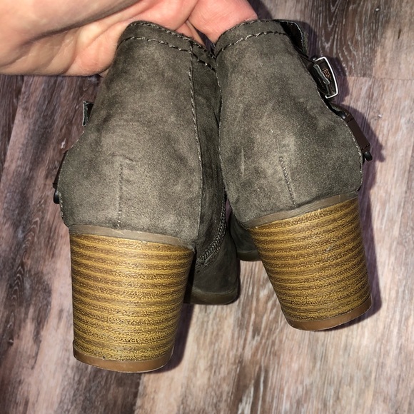 Indigo rd. brown ankle boots Size 7 1/2 M - Picture 6 of 8